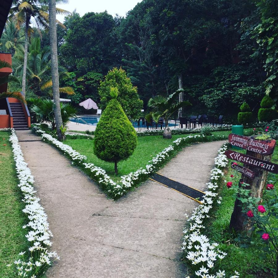 Abad Green Forest Thekkady Kumily Exterior photo